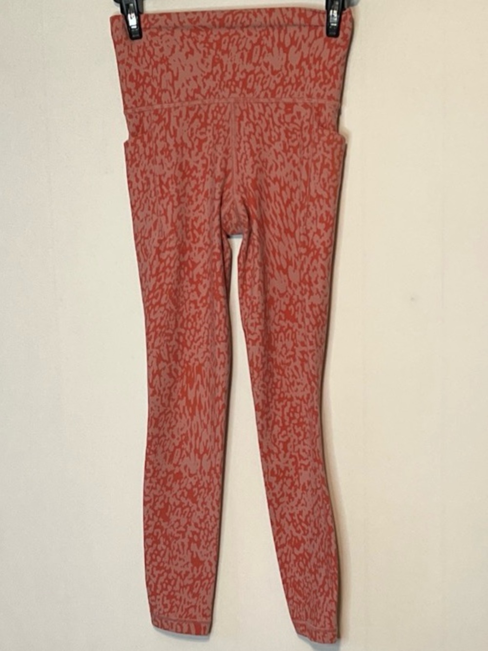 Athleta XXS TTP  Salutation Stash Pockets Activewear Legging.